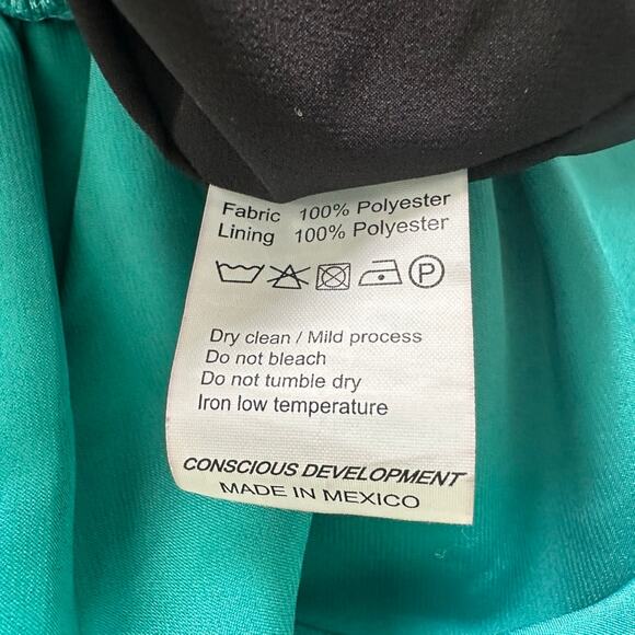 Hemline Rita Miin Ruffle Dress Emerald Green Size Medium Satin Cocktail Party - Picture 8 of 11